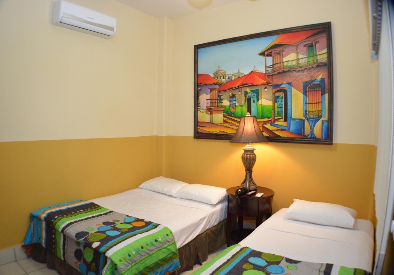 Hotel Los Balcones De Chinandega Camera foto