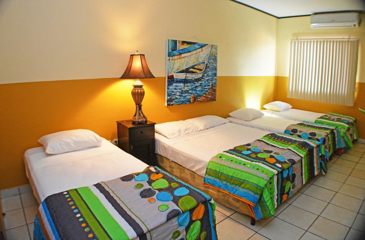 Hotel Los Balcones De Chinandega Camera foto