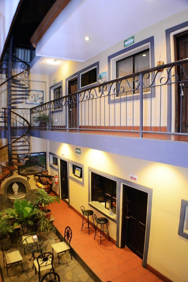 Hotel Los Balcones De Chinandega Esterno foto
