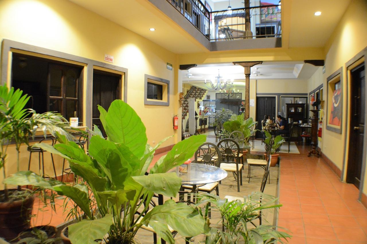 Hotel Los Balcones De Chinandega Esterno foto