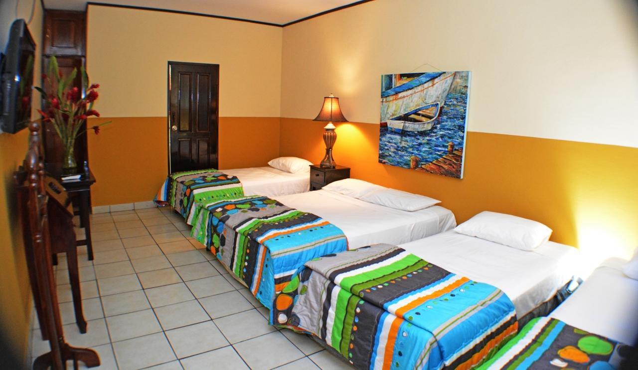 Hotel Los Balcones De Chinandega Camera foto